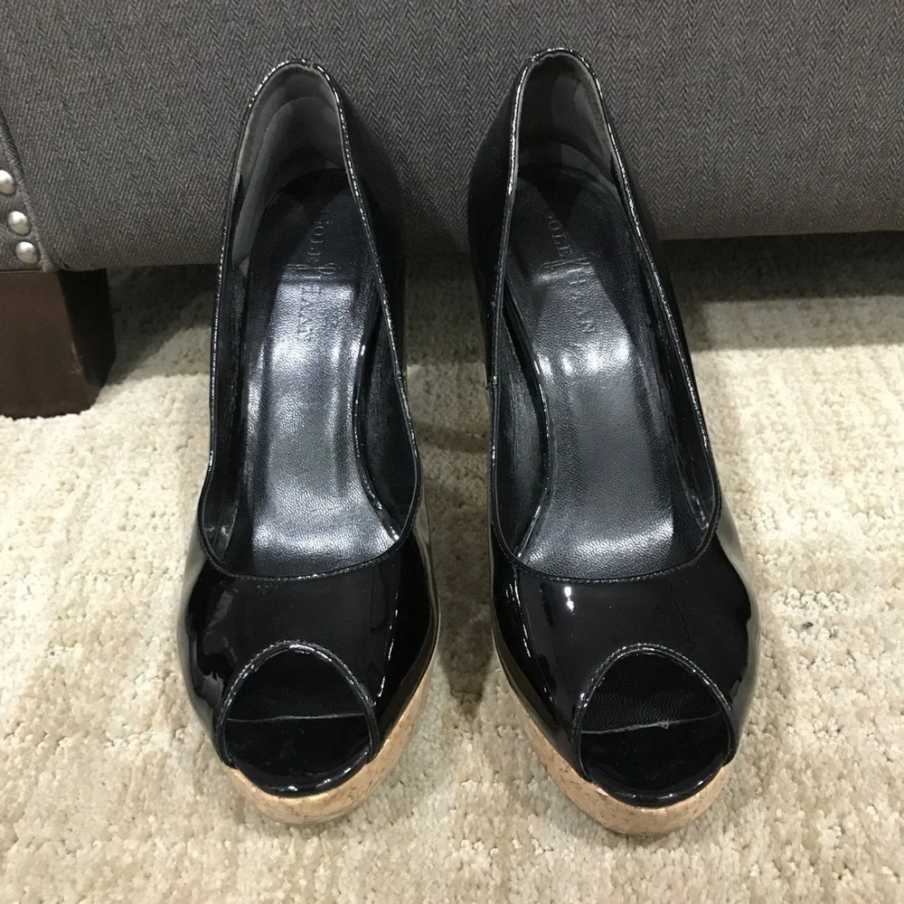 Cole Haan Black Patent Pumps (Mariela Air) Size 8